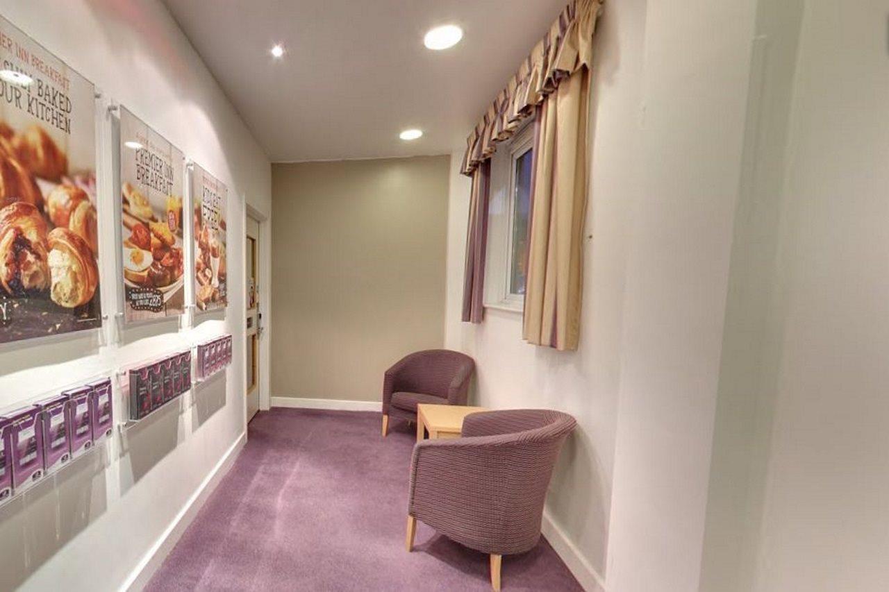 Premier Inn Birmingham City Centre Bridge Street Exterior foto