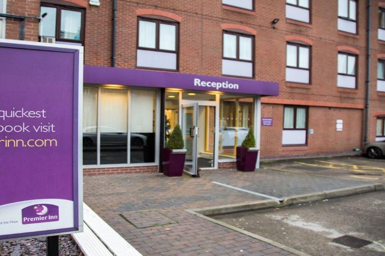 Premier Inn Birmingham City Centre Bridge Street Exterior foto